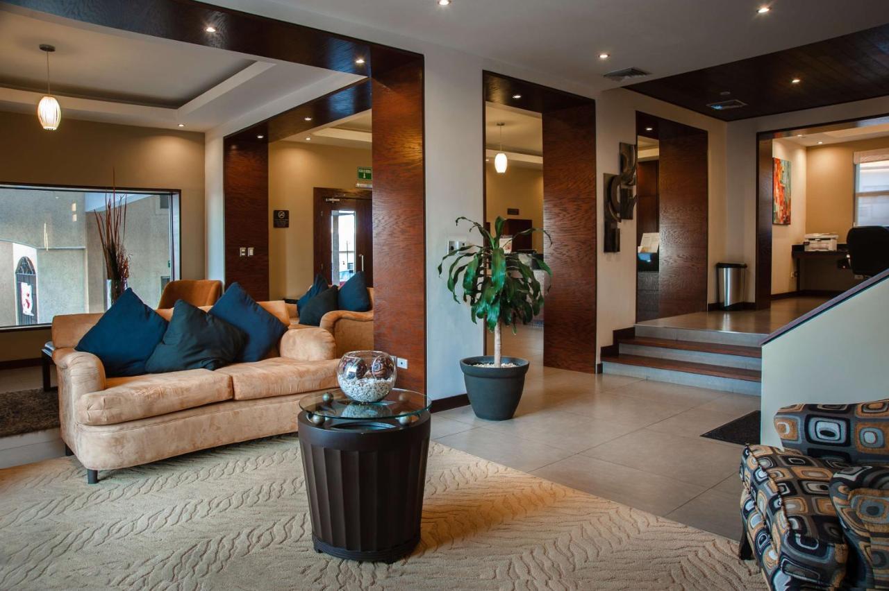 Best Western Cumbres Inn Cd. Cuauhtemoc Εξωτερικό φωτογραφία