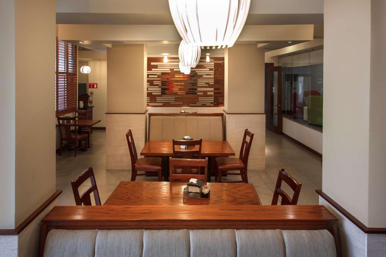 Best Western Cumbres Inn Cd. Cuauhtemoc Εξωτερικό φωτογραφία