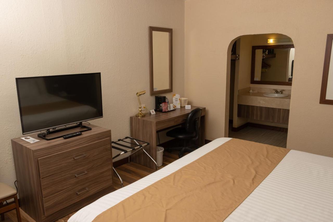 Best Western Cumbres Inn Cd. Cuauhtemoc Εξωτερικό φωτογραφία