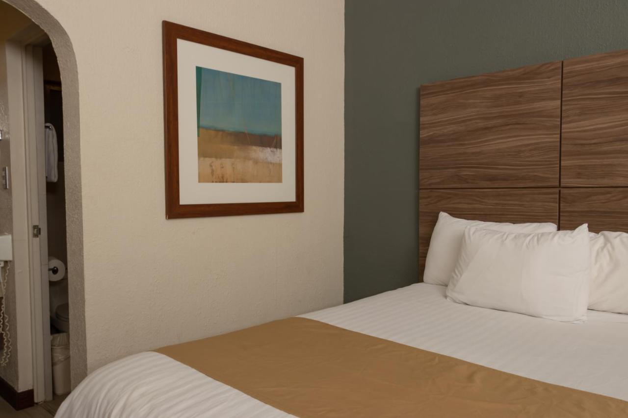Best Western Cumbres Inn Cd. Cuauhtemoc Εξωτερικό φωτογραφία