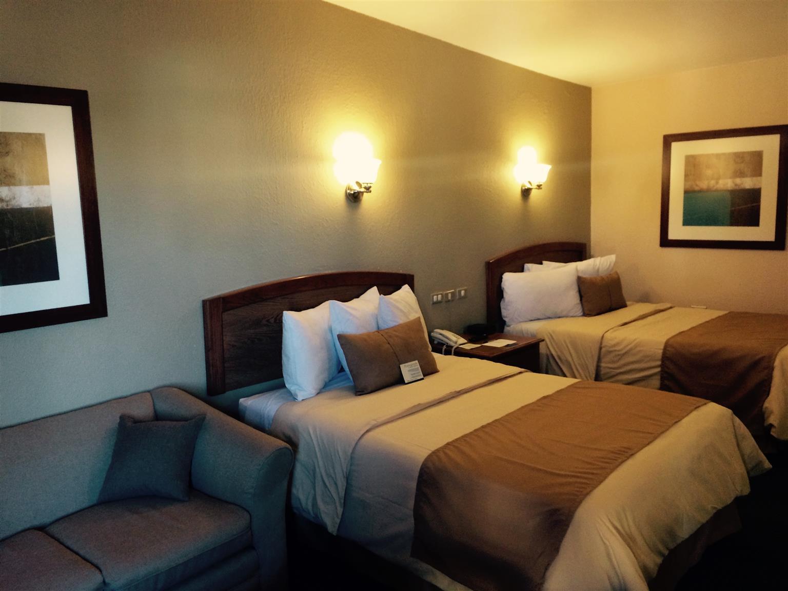Best Western Cumbres Inn Cd. Cuauhtemoc Εξωτερικό φωτογραφία