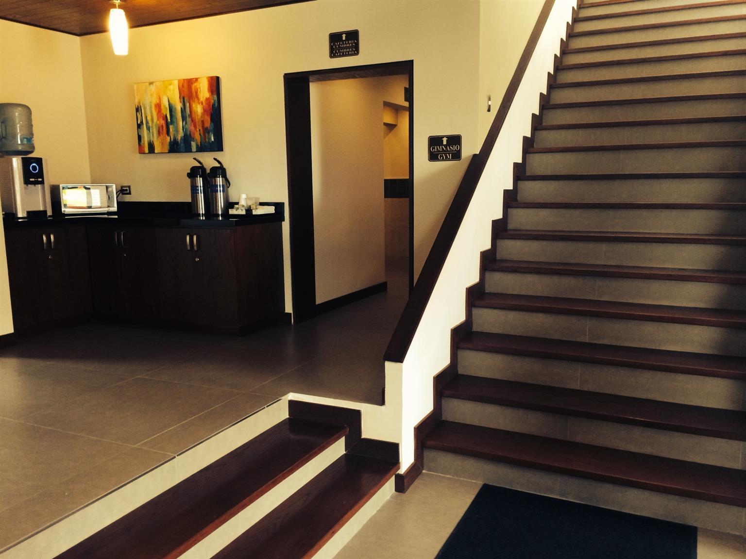 Best Western Cumbres Inn Cd. Cuauhtemoc Εξωτερικό φωτογραφία