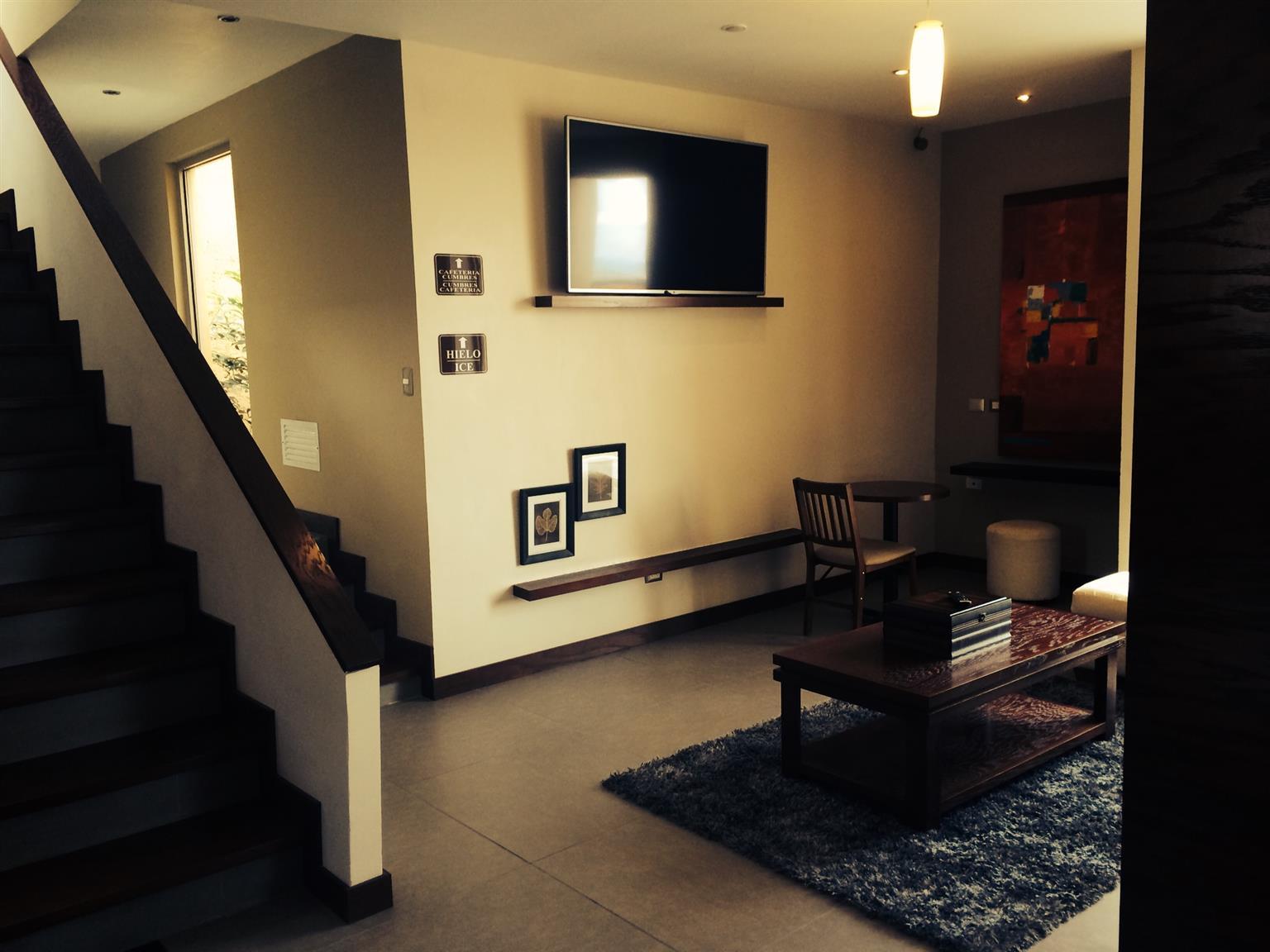 Best Western Cumbres Inn Cd. Cuauhtemoc Εξωτερικό φωτογραφία